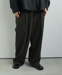 Wool Tuck Pants