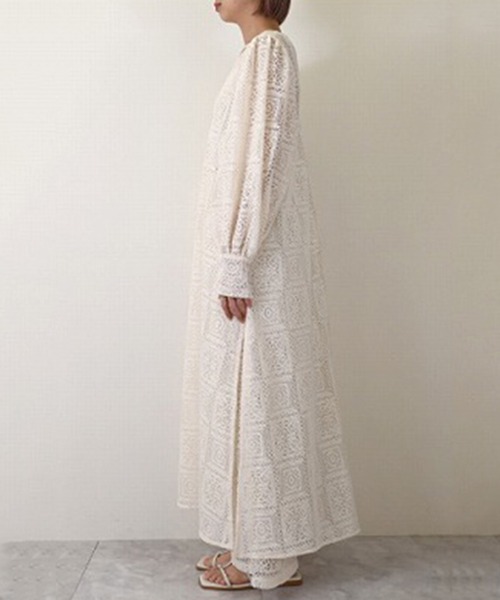 STYLEBLOCK(スタイルブロック)の「ブロックレースボリュームスリーブスリットワンピース(ワンピース・レディース・アイボリー/ブラック・M)」の5枚目の写真