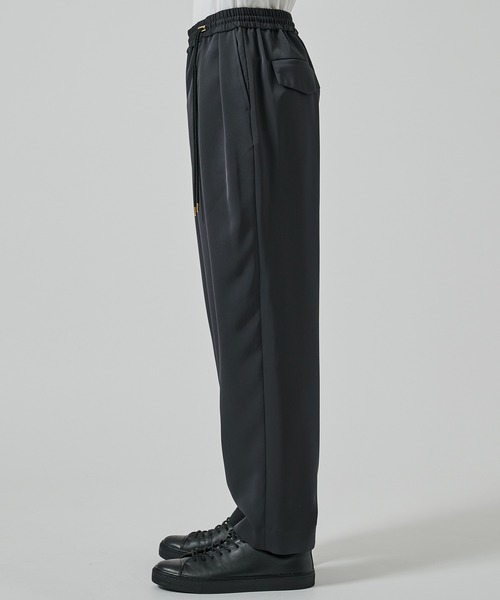 CULLNI（クルニ）の「別注 Dry Stretch Twill Side Drawstring Relax
