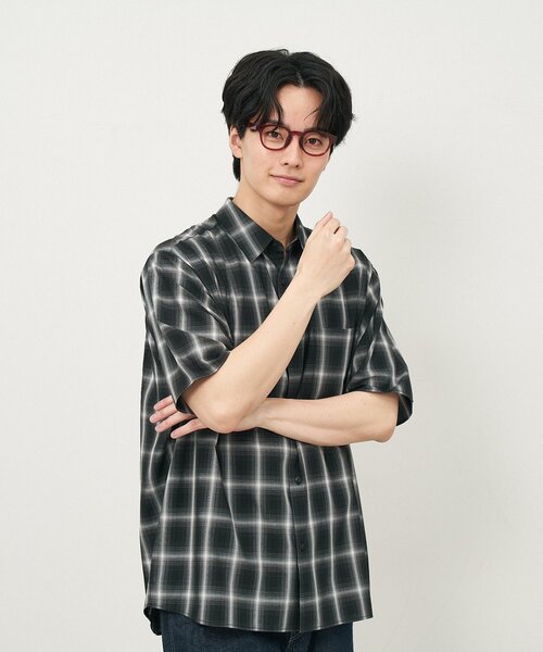 Zoff（ゾフ）の「ウェリントン型 メガネ｜クリアカラー｜伊達メガネ 度付きメガネ｜ユニセックス｜読書 ビジネス｜Zoff｜CLASSIC（メガネ・メンズ・クリア/クリアブルー/レッド/ブラウン系8・FREE）」の21枚目の写真