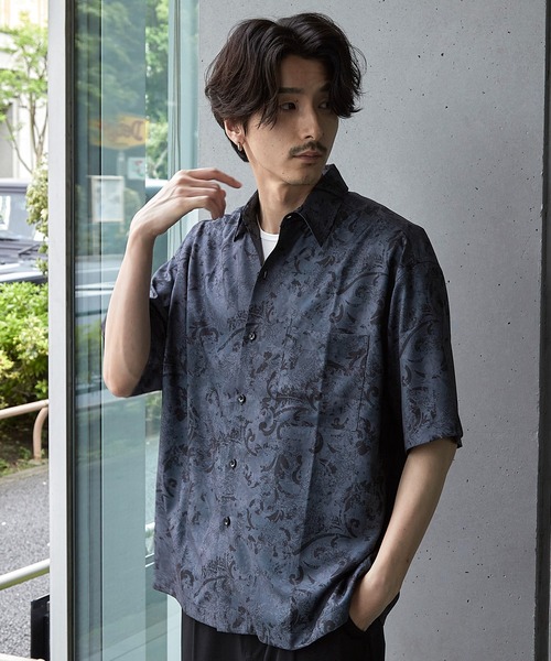 RATTLE TRAP(ラトルトラップ)の「ルーズシルエット 総柄レギュラーカラードレープ半袖シャツ(シャツ/ブラウス・メンズ・ブラック×ホワイト/ブラック×グレー/ブラック×イエロー/ブラック×ブラック/ブラック系その他/ブラック×レッド・S/M/L/LL)」の10枚目の写真