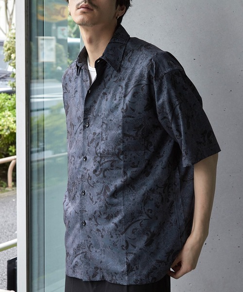RATTLE TRAP(ラトルトラップ)の「ルーズシルエット 総柄レギュラーカラードレープ半袖シャツ(シャツ/ブラウス・メンズ・ブラック×ホワイト/ブラック×グレー/ブラック×イエロー/ブラック×ブラック/ブラック系その他/ブラック×レッド・S/M/L/LL)」の15枚目の写真