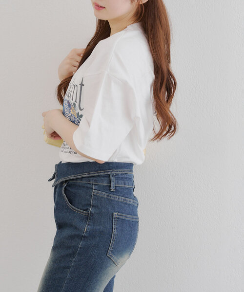 Another Branch olive des olive(アナザーブランチオリーブデオリーブ)の「アンティークフラワーBIGTシャツ(Tシャツ/カットソー・レディース・オフホワイト/スミクロ/ボルドー・FREE)」の6枚目の写真