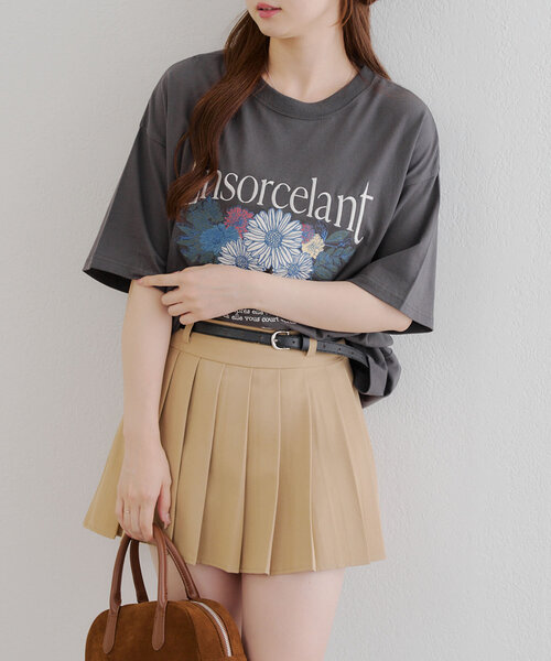 Another Branch olive des olive(アナザーブランチオリーブデオリーブ)の「アンティークフラワーBIGTシャツ(Tシャツ/カットソー・レディース・オフホワイト/スミクロ/ボルドー・FREE)」の15枚目の写真