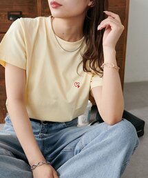 【WEB限定】線抜きハート刺繍コンパクト半袖Tシャツ