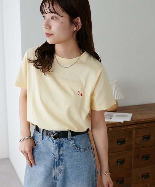 セール】【9色展開】線抜きハート刺繍コンパクト半袖Tシャツ