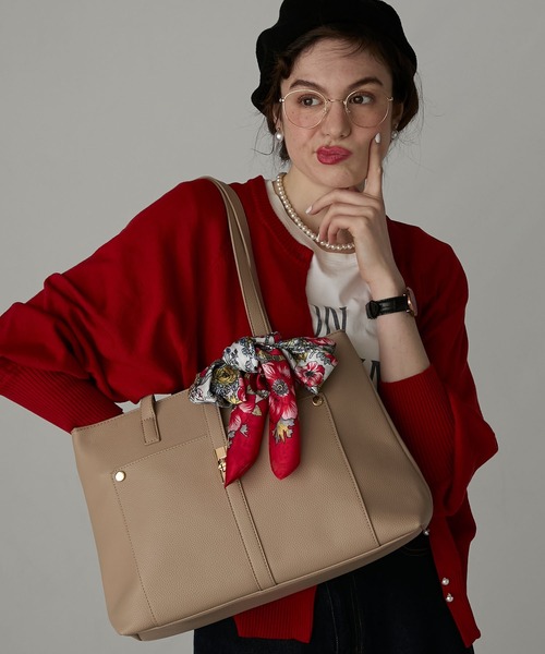 セール】【BONLECILL Marche】《A4収納可能》ひねり金具ショルダー