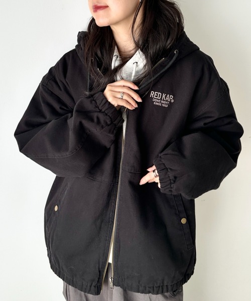 RED KAP(レッドキャップ)の「RED KAP(レッドキャップ)/ルーズフィット フーデットジャケット ダックジャケット(ブルゾン・レディース・ブラック/ベージュ・M/L/XL)」の6枚目の写真