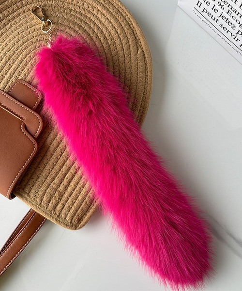 meJane(ミージェーン)の「しっぽチャーム カラーファーキーホルダー(チャーム・レディース・ホワイト/レッド/ボルドー/パープル/チェリーピンク/グレー・FREE)」の17枚目の写真