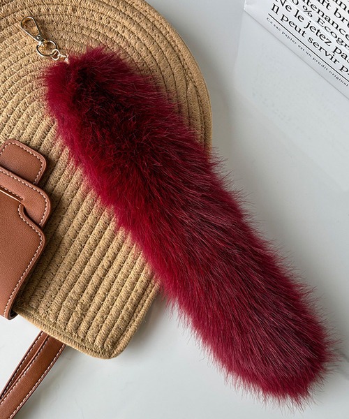 meJane(ミージェーン)の「しっぽチャーム カラーファーキーホルダー(チャーム・レディース・ホワイト/レッド/ボルドー/パープル/チェリーピンク/グレー・FREE)」の22枚目の写真