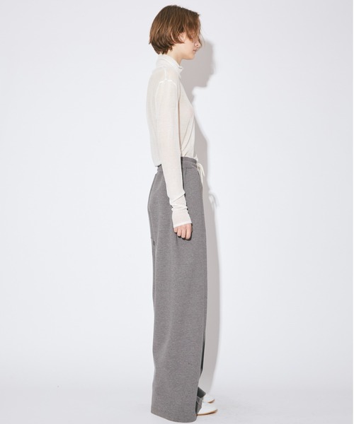 beautiful people(ビューティフルピープル)の「compact doublejersey wide straight pants(スウェットパンツ・レディース・ブラック/グレー・40/38/36)」の6枚目の写真