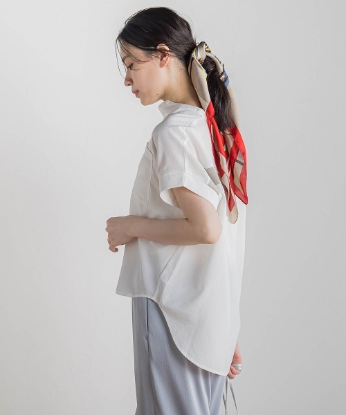 Droite lautreamont(ドロワットロートレアモン)の「【WEB限定】麻調バックヨークテープ切替えブラウス≪洗濯機で洗える≫(シャツ/ブラウス・レディース・オフホワイト/ブラック/ベージュ・M)」の7枚目の写真