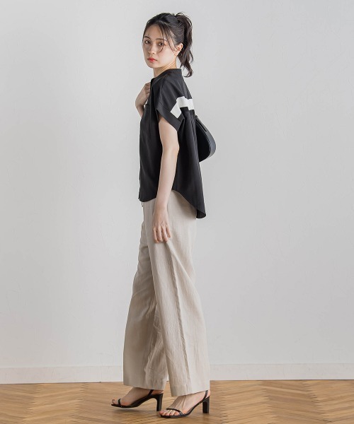 Droite lautreamont(ドロワットロートレアモン)の「【WEB限定】麻調バックヨークテープ切替えブラウス≪洗濯機で洗える≫(シャツ/ブラウス・レディース・オフホワイト/ブラック/ベージュ・M)」の19枚目の写真