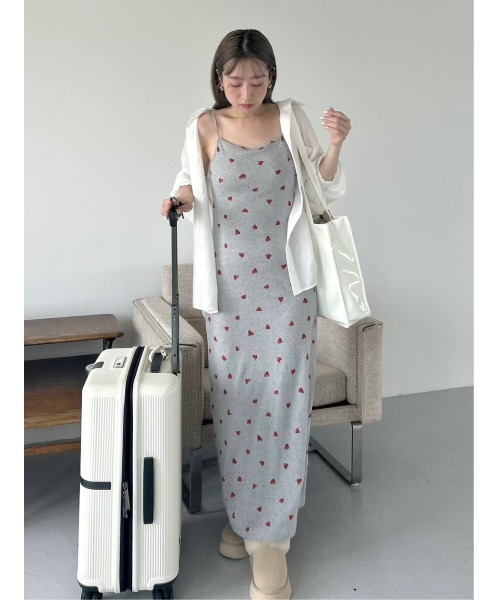 SNIDEL（スナイデル）の「カップインカットキャミワンピース
