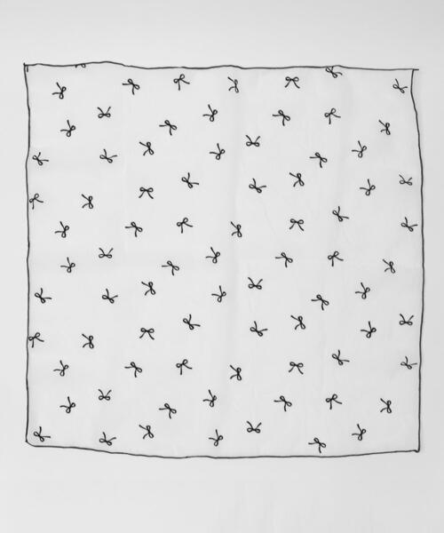 WEGO（ウィゴー）の「WEGO/リボンパターンバンダナ（バンダナ/スカーフ・レディース・その他1・FREE）」の2枚目の写真