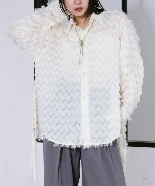 Ellno Loset（エルノロゼット）の「カットジャガードシアーシャツ/SETUP対応（シャツ/ブラウス・メンズ・レッド/オフホワイト/ブラック・SMALL/MEDIUM/LARGE）」の2枚目の写真