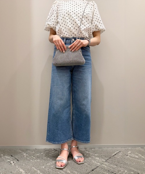 artemis by DIANA(アルテミスバイダイアナ)の「2WAY ショルダーチェーン付属がま口ビジュークラッチバッグ(クラッチバッグ・レディース・ブラック/シルバー・FREE)」の18枚目の写真
