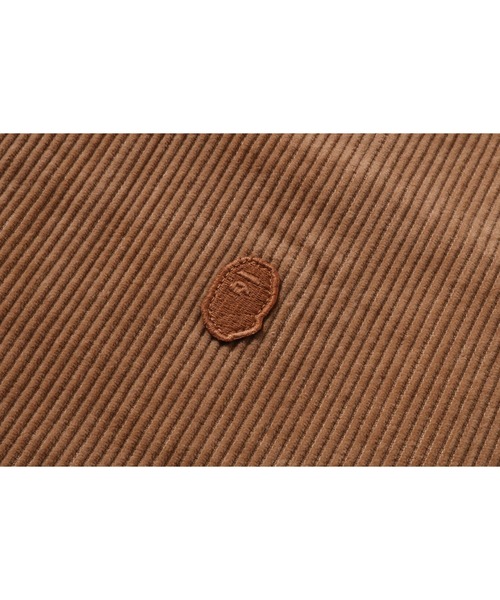 A BATHING APE(アベイシングエイプ)の「ONE POINT HEAVY WASHED CORDUROY LS SHIRT(シャツ/ブラウス・メンズ・オリーブ/チャコール/ベージュ・MEDIUM/LARGE/SMALL/X-LARGE/XX-LARGE)」の8枚目の写真