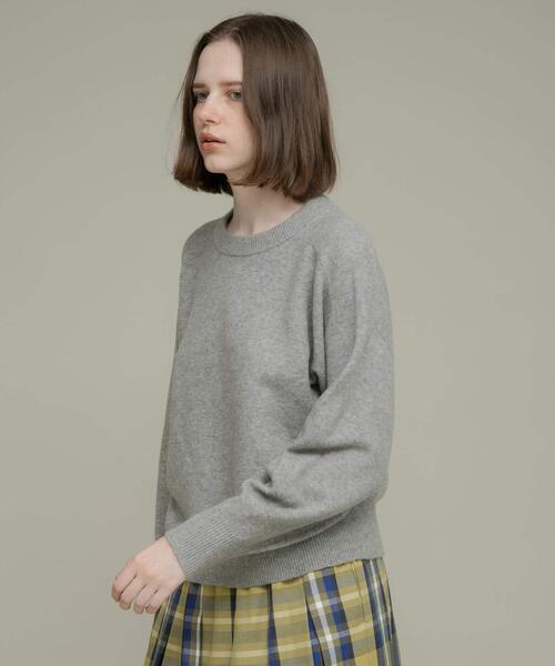 URBAN RESEARCH Sonny Label(アーバンリサーチサニーレーベル)の「フラッフィータッチクルーネックニットプルオーバー(ニット/セーター・レディース・ブラック/グレー/ミント・FREE)」の4枚目の写真
