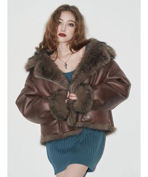 リバーシブルフェイクファーブルゾン（ブルゾン）｜EVRIS（エヴリス