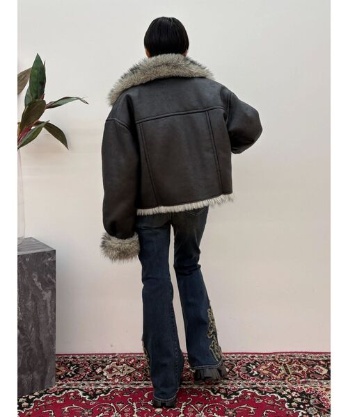 リバーシブルフェイクファーブルゾン（ブルゾン）｜EVRIS（エヴリス