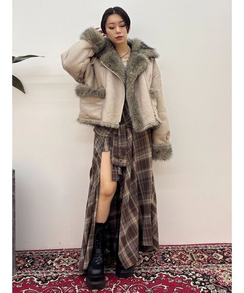 リバーシブルフェイクファーブルゾン（ブルゾン）｜EVRIS（エヴリス