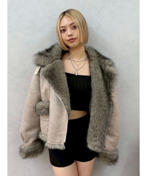 リバーシブルフェイクファーブルゾン（ブルゾン）｜EVRIS（エヴリス