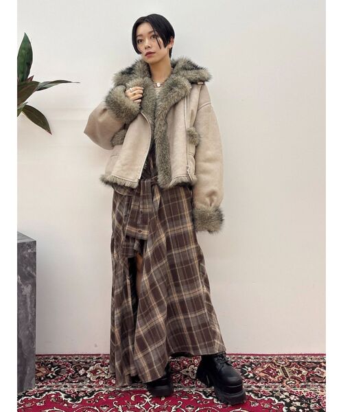 セール】リバーシブルフェイクファーブルゾン（ブルゾン）｜EVRIS