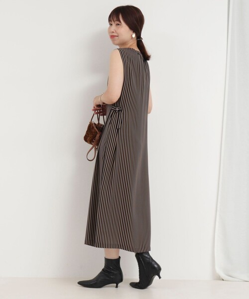 MICO COULIER（ミコクリエ）の「クリセタツイルストライププリントワンピース（ワンピース・レディース・ブルー系その他7/ブルー系その他・38）」の4枚目の写真