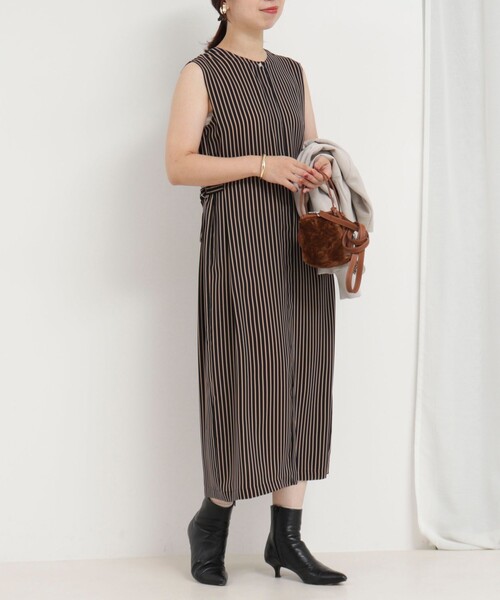 MICO COULIER（ミコクリエ）の「クリセタツイルストライププリントワンピース（ワンピース・レディース・ブルー系その他7/ブルー系その他・38）」の5枚目の写真