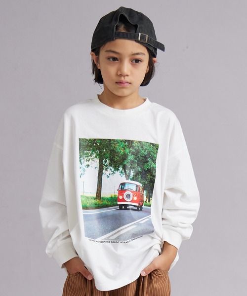 PAIRMANON STREET（ペアマノンストリート）の「【綿100%】アソート グラフィック 長袖 Tシャツ【PAIRMANON STREET】（Tシャツ/カットソー・キッズ・ブラック/ピンク系その他/ブラック系その他2/ホワイト系その他4/ホワイト系その他2/ブラック系その他3/レッド/ピンク/ホワイト系その他3/ホワイト/ホワイト系その他/ブラック系その他/ネイビー/ベージュ・90/150/160/100/130/110/140/120）」の2枚目の写真