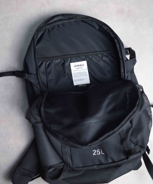 B.I.D.(ビーアイディー)の「《GRAMICCI》DAY PACK 25L(バックパック/リュック・メンズ・ブラック・FREE)」の9枚目の写真