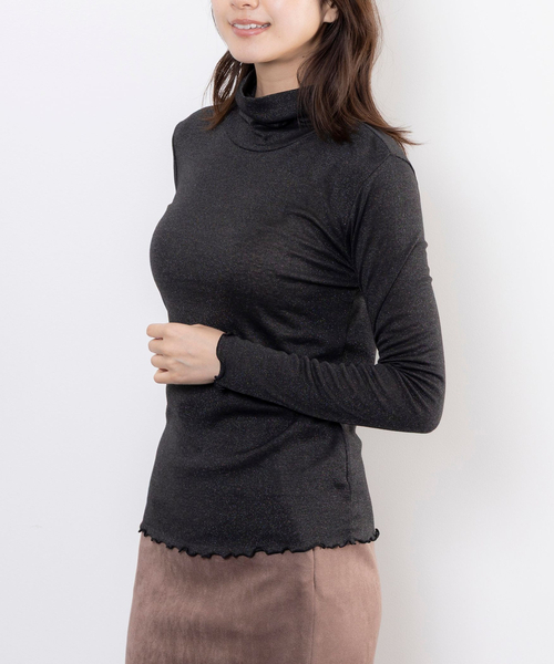NARACAMICIE(ナラカミーチェ)の「【NARACAMICIE】ラメタートルプルオーバー(Tシャツ/カットソー・レディース・ブラック・XL/M)」の4枚目の写真