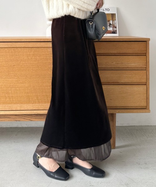Eclat one(エクラワン)の「【Eclat one】レイヤードデザイン ベロア ロングスカート(スカート・レディース・ブラウン/ブラック・M/L)」の8枚目の写真