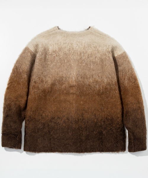 AKM Contemporary（エイケイエムコンテンポラリー）の「【WEB・直営店限定】AKM Contemporary(エイケイエムコンテンポラリー)モヘア オーバーサイズ グラデーション ニットカーディガン(保温性/起毛)（カーディガン/ボレロ・メンズ・ブラック/ホワイト/ブラウン・S/M/L/XL）」の20枚目の写真