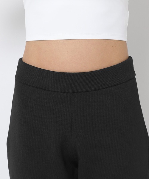 HEREIAM（ヘレイアム）の「【HEREIAM】EASYニットフレアパンツ（その他パンツ・レディース・ブラック/ダークブラウン・X-SMALL/SMALL/MEDIUM）」の8枚目の写真