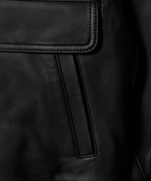 AVIREX（アヴィレックス）の「【別注】＜AVIREX＞レザー ジップ ブルゾン（ブルゾン・メンズ・ブラック・L/M/XL）」の8枚目の写真