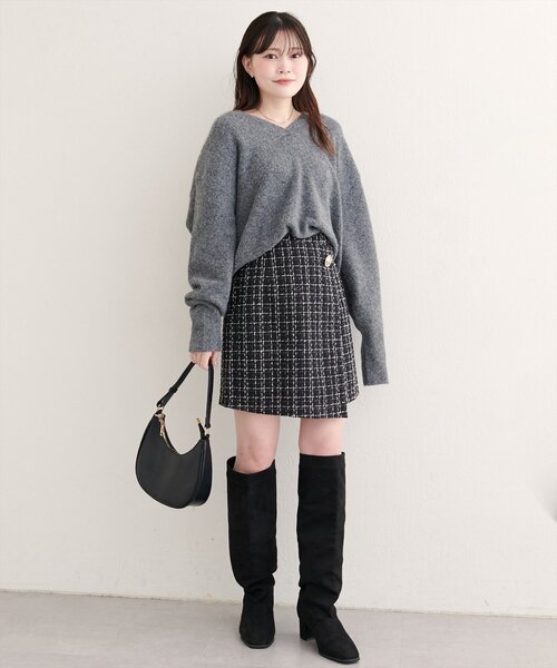 natural couture（ナチュラルクチュール）の「【WEB限定】べこべこ釦ラップミニスカート（スカート・レディース・ブラウン/その他2/その他1/チャコールグレー・FREE）」の9枚目の写真