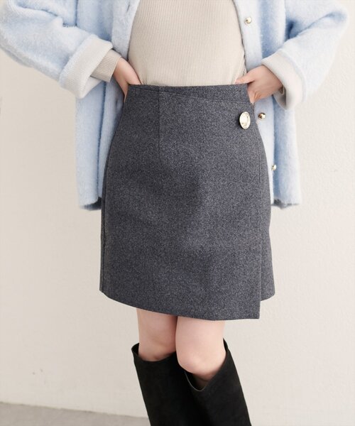 natural couture（ナチュラルクチュール）の「【WEB限定】べこべこ釦ラップミニスカート（スカート・レディース・ブラウン/その他2/その他1/チャコールグレー・FREE）」の20枚目の写真