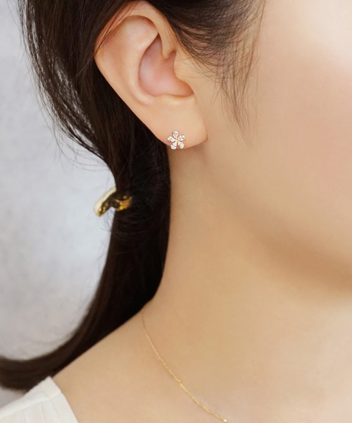 WEB限定商品】K10 キュービックジルコニア フラワーピアス（YG