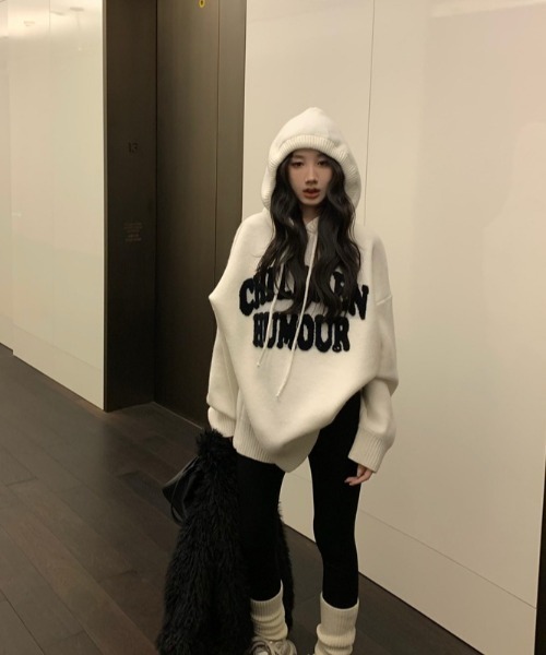 LAC-VERT（ラック・ヴェール）の「ビッグロゴニットパーカー（パーカー・レディース・オフホワイト/グレー/ブラック/レッド・FREE）」の9枚目の写真