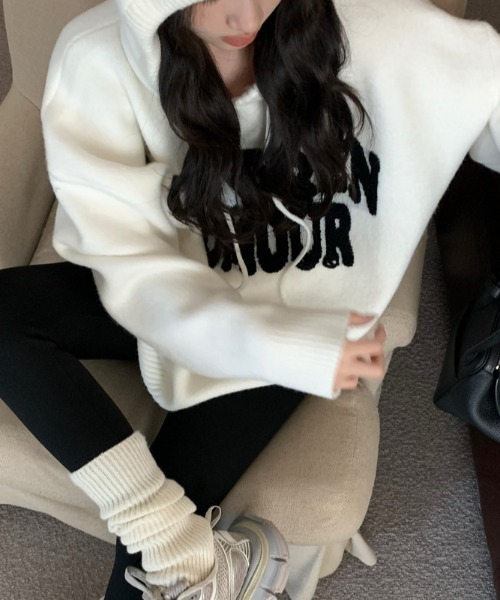 LAC-VERT（ラック・ヴェール）の「ビッグロゴニットパーカー（パーカー・レディース・オフホワイト/グレー/ブラック/レッド・FREE）」の7枚目の写真