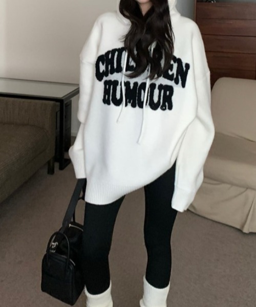 LAC-VERT（ラック・ヴェール）の「ビッグロゴニットパーカー（パーカー・レディース・オフホワイト/グレー/ブラック/レッド・FREE）」の5枚目の写真