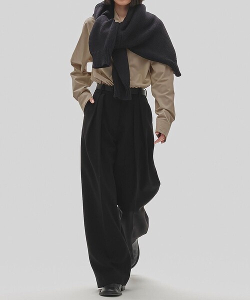 TODAYFUL（トゥデイフル）の「【TODAYFUL/トゥデイフル】Bonding Wide Trousers/ボンディングワイドトラウザーパンツ（スラックス・レディース・チャコールグレー/ブラック/モスグリーン・36/38）」の4枚目の写真