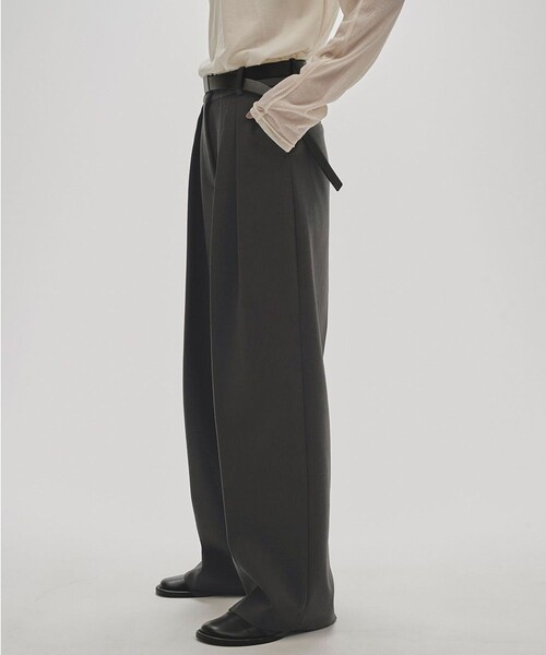 TODAYFUL（トゥデイフル）の「【TODAYFUL/トゥデイフル】Bonding Wide Trousers/ボンディングワイドトラウザーパンツ（スラックス・レディース・チャコールグレー/ブラック/モスグリーン・36/38）」の10枚目の写真