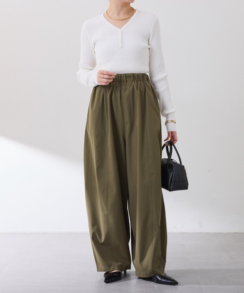 COLLAGE GALLARDAGALANTE(コラージュガリャルダガランテ)の「スパンライクボーイフレンドワイドパンツ/ZOZO限定(その他パンツ・レディース・ブラック/ベージュ/ダークネイビー/カーキブラウン・マルチサイズ)」の12枚目の写真