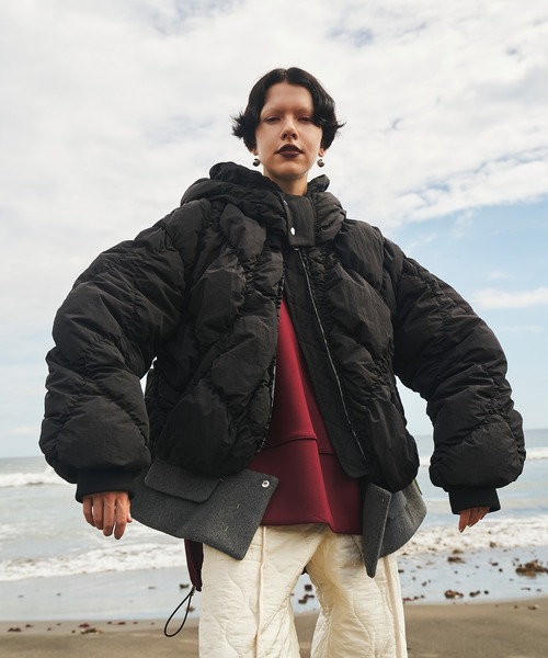 ジャケット・アウター OMMO SHIRRING LAYERED DOWN CT SHIRRING LAYERED DOWN CT（その他アウター）｜OMMO（オーエムエムオー