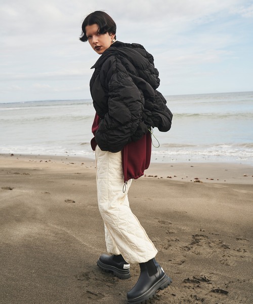 SHIRRING LAYERED DOWN CT（その他アウター）｜OMMO（オーエムエムオー