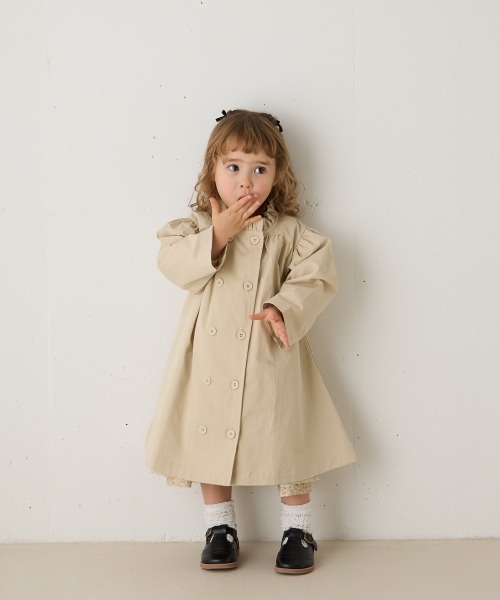 riziere(リジェール)の「ダブルボタンフリルカラーワンピースコート(その他アウター・キッズ・アッシュブラウン/ベージュ・90/100/110/120/130/140/150)」の4枚目の写真
