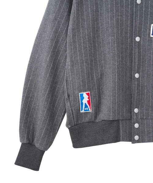 HYSTERIC GLAMOUR(ヒステリックグラマー)の「SPEAK NO EVILワッペン パーカー(パーカー・メンズ・ブラック/ネイビー/トップグレー・SMALL/MEDIUM/LARGE/X-LARGE)」の8枚目の写真